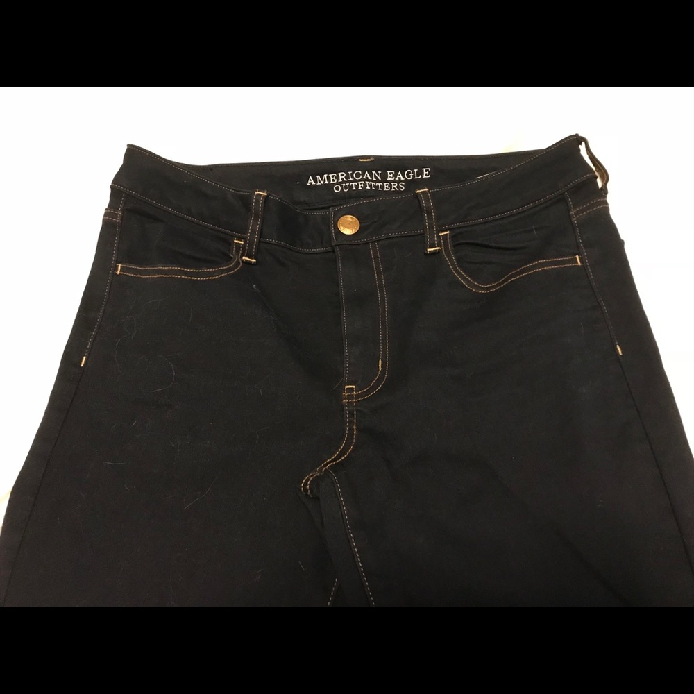 Dark wash American Eagle denim jegging